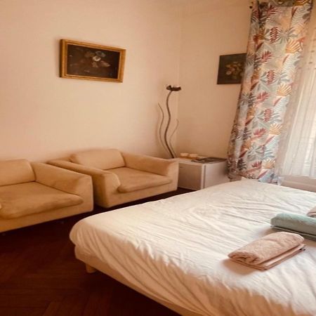 Chez Claudia Bed & Breakfast คานส์ ภายนอก รูปภาพ